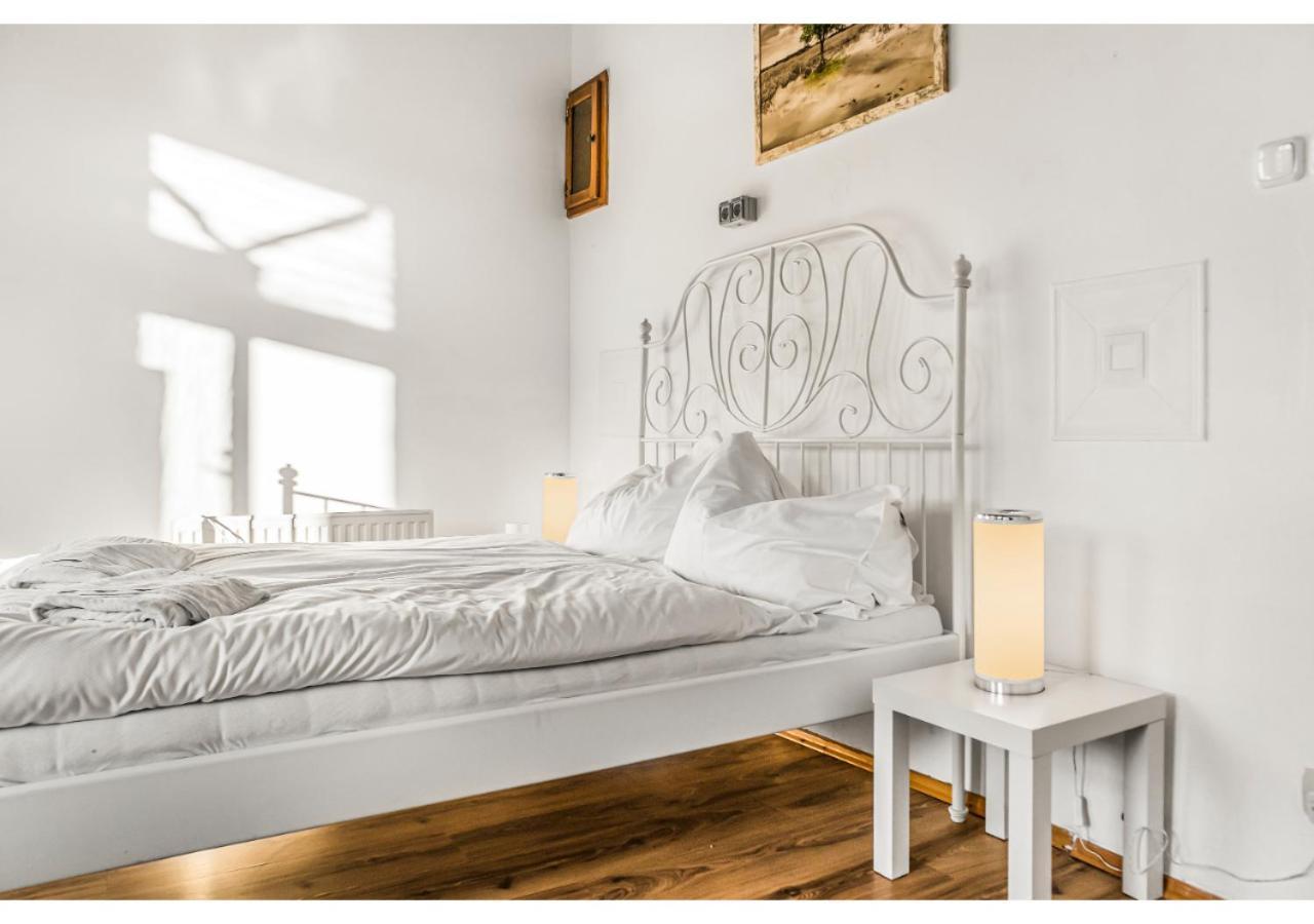 Welcoming 2Br Apt. Near Danube & Millenium Tower Viena Exterior foto