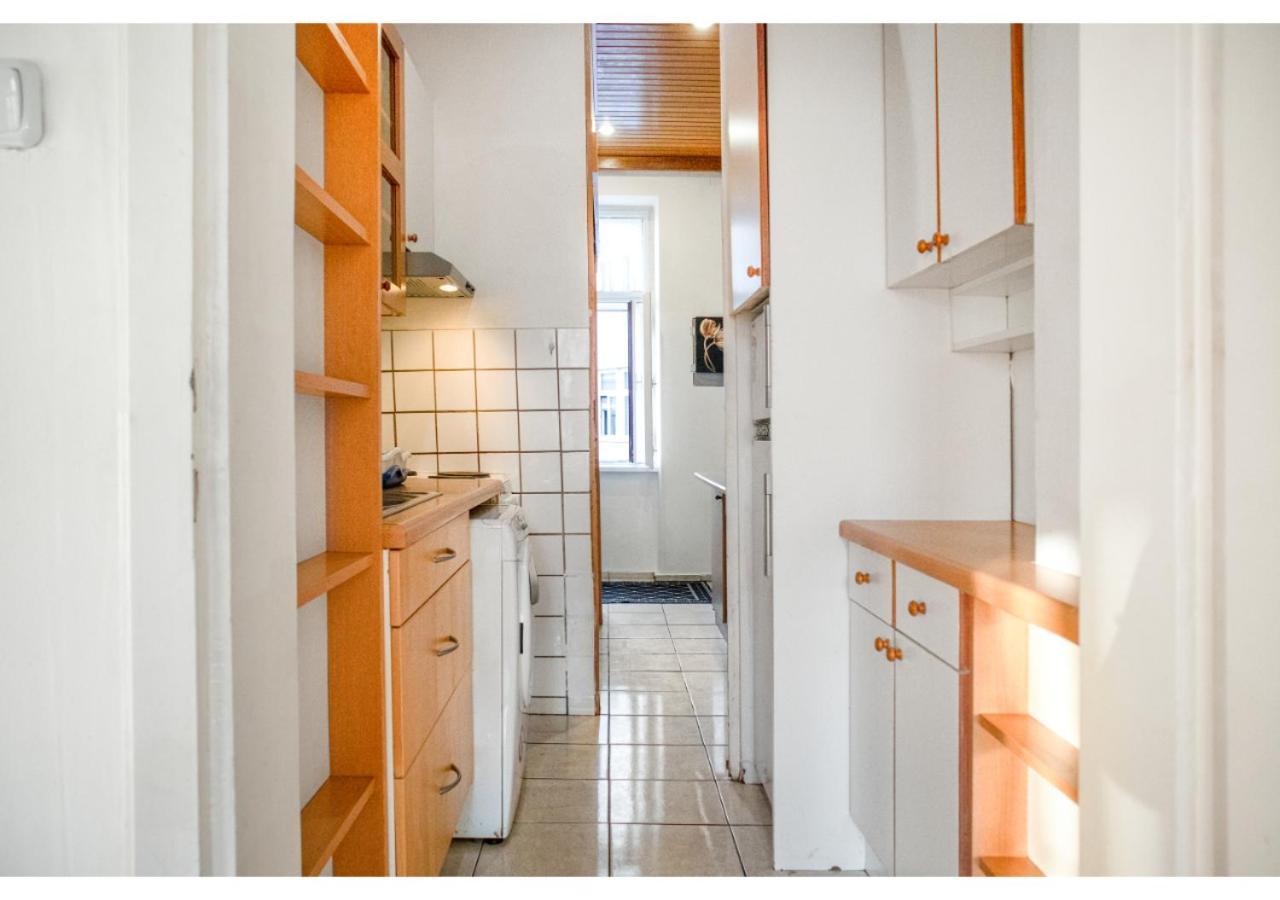 Welcoming 2Br Apt. Near Danube & Millenium Tower Viena Exterior foto