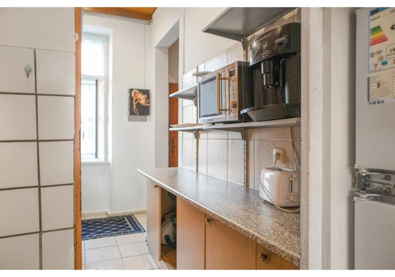 Welcoming 2Br Apt. Near Danube & Millenium Tower Viena Exterior foto